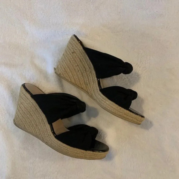 Donald Pliner Black Knotted Wedge Sandals 10M - Picture 1 of 7